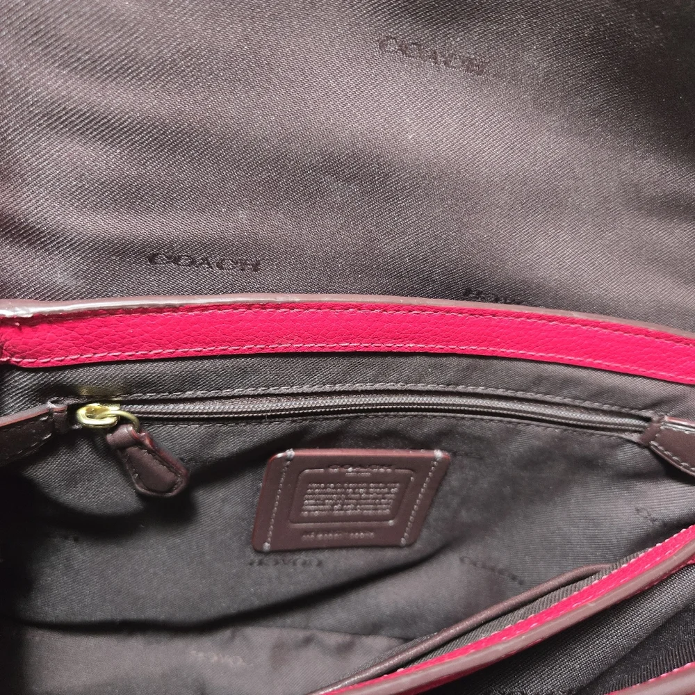 Coach Pebbled Leather B4/Bright Cherry Multi CB Cassie CB Purse